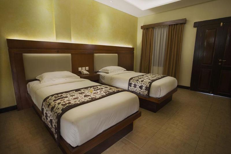 Melva Balemong Hotel Ungaran Exterior foto